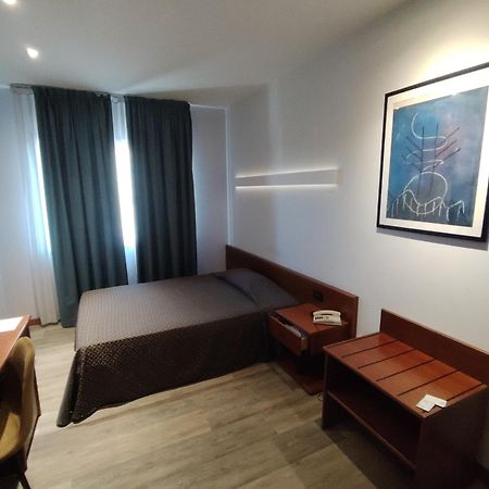 Albergo Centrale Trebaseleghe Zewnętrze zdjęcie