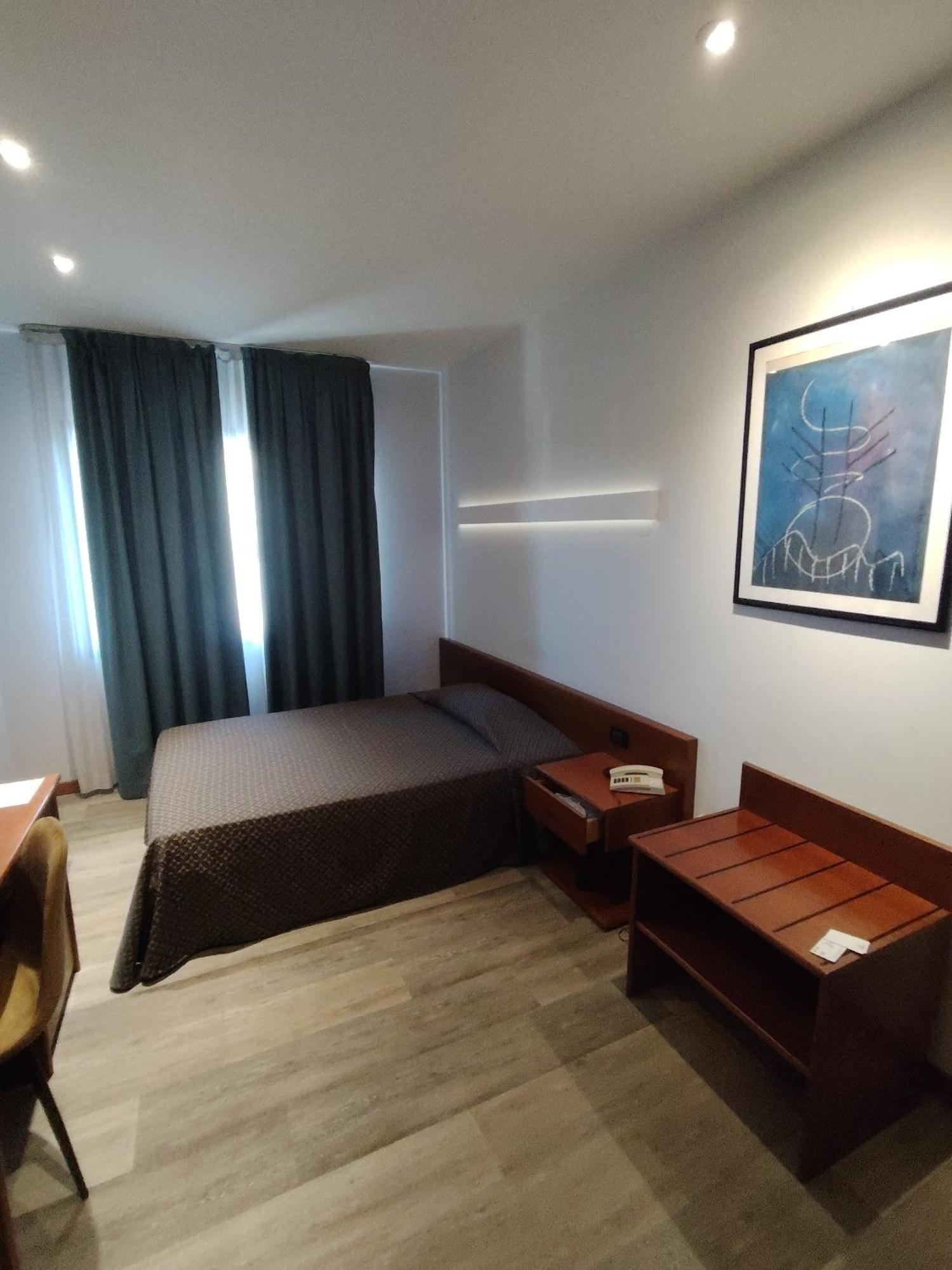 Albergo Centrale Trebaseleghe Zewnętrze zdjęcie